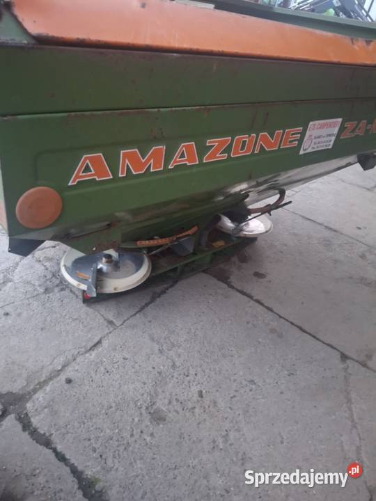 Rozsiewacz nawozu marki Amazone N 2500 Łańcut