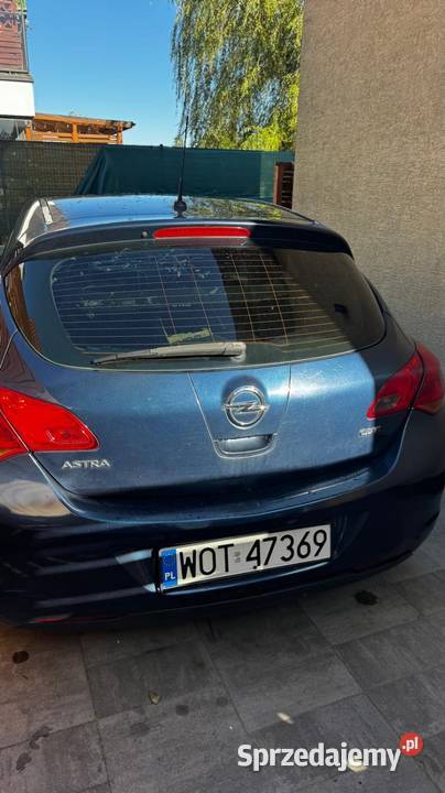 Opel astra j nieuszkodzony Warszawa