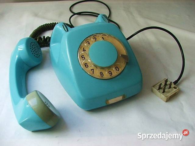 Stary telefon Działyń