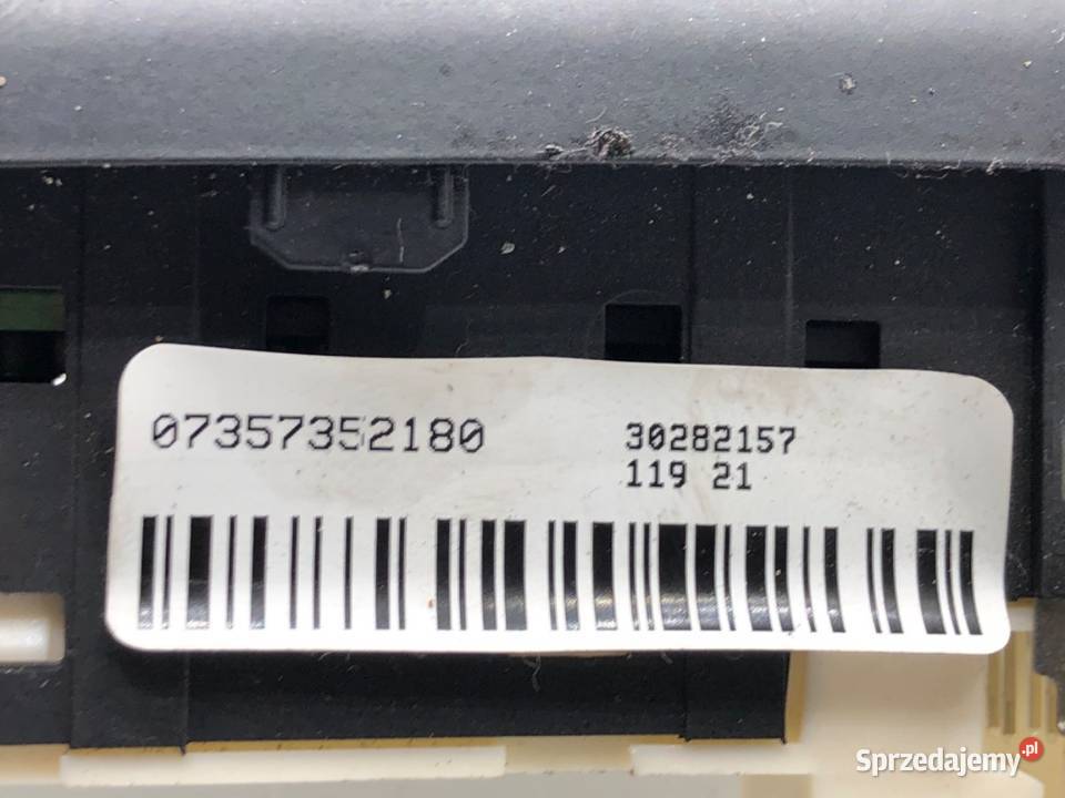 WŁĄCZNIK ŚWIATEŁ AWARYJNYCH FIAT TIPO