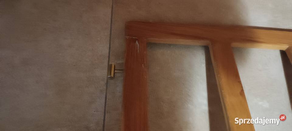 Drzwiczki furtka schody dzieci drewniane Schody i balustrady