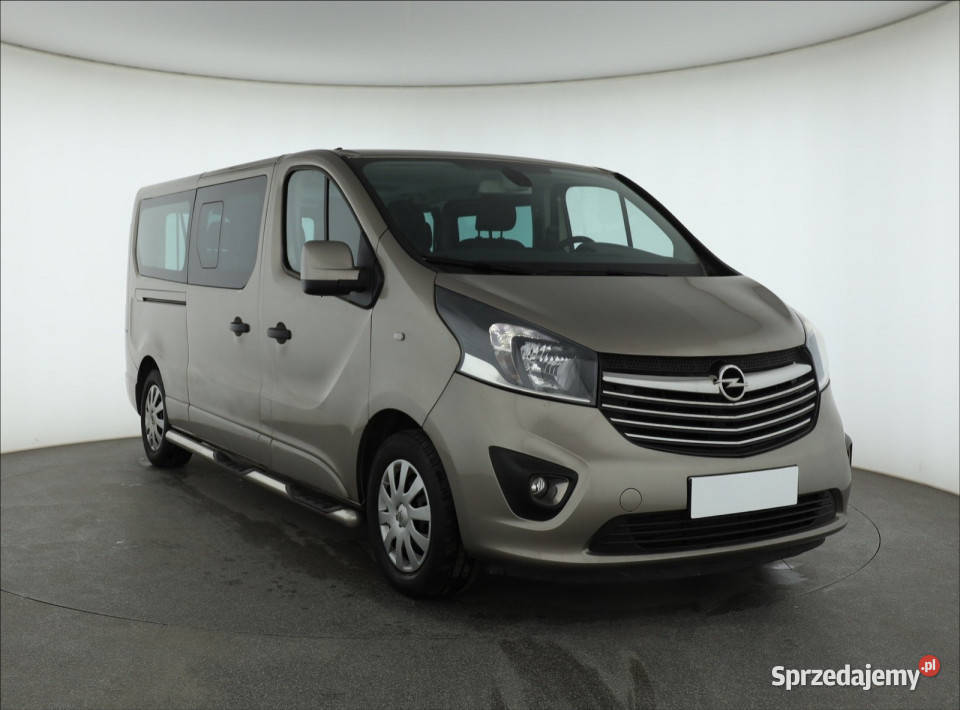 Opel Vivaro 16 BiCDTI Piaseczno