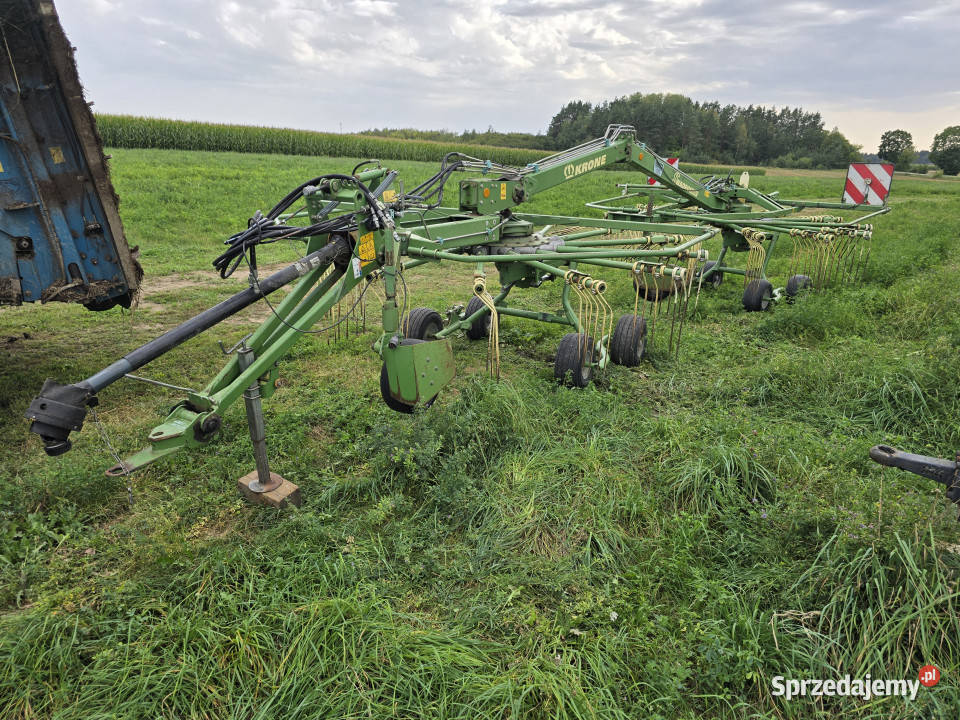 Zgrabiarka dwukaruzelowa KRONE Swadro 71026T Baliki
