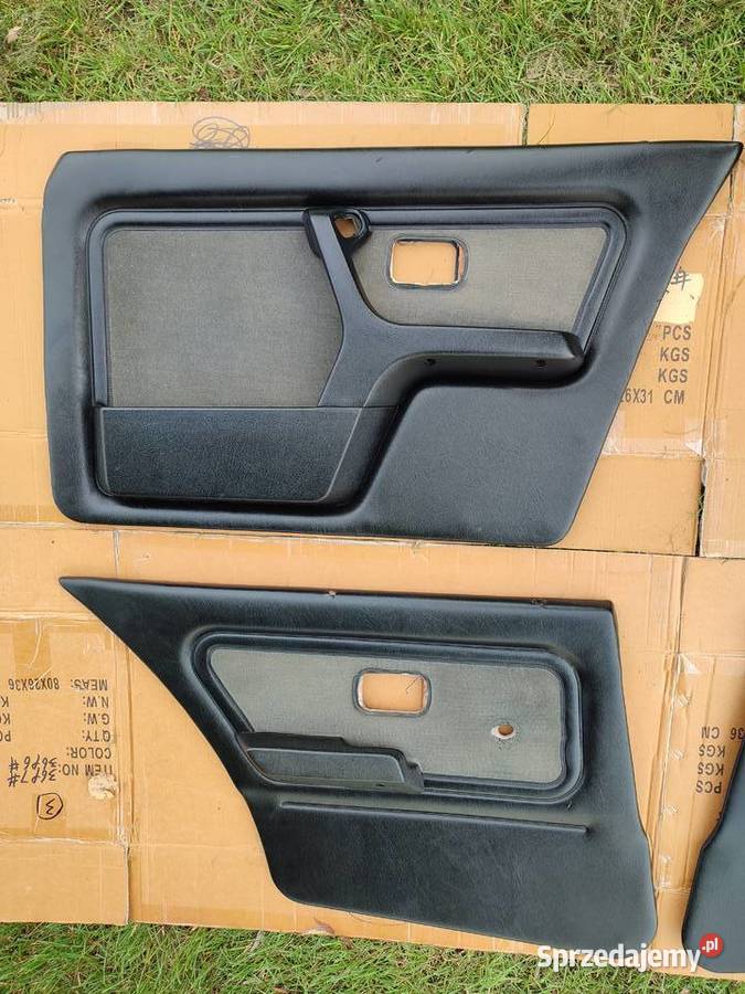 BMW E30 Boczki Pod Elektryczne Szyby przednie