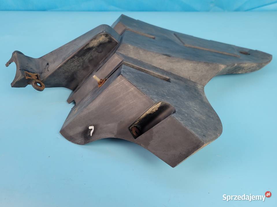 CASE IH PUMA 145 12r POKRYWA OSŁONA LEWA Kabina i karoseria Kolno