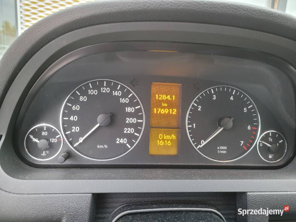 MercedesBenz A170 Avangarde lakier metallic Zamość