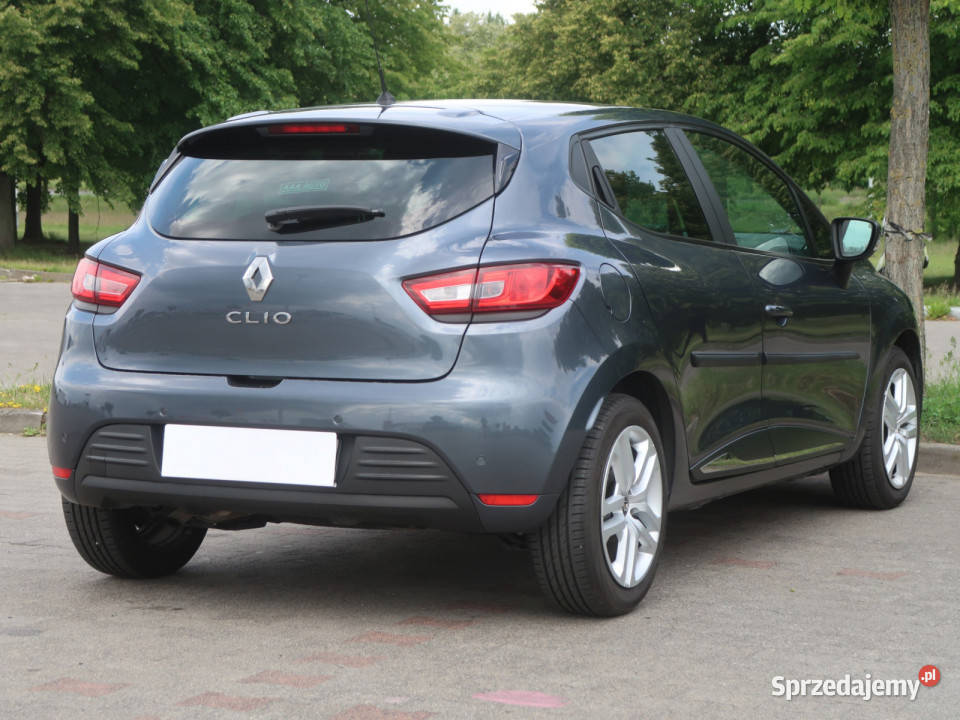 Renault Clio 09 TCe Bielany Wrocławskie