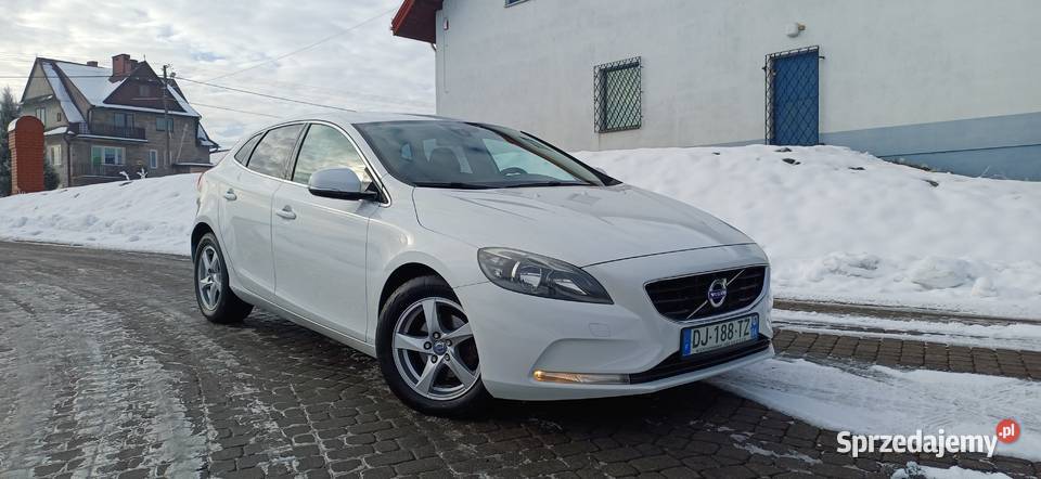 Volvo v40 16 115NAVIkamera VAT marża Wadowice