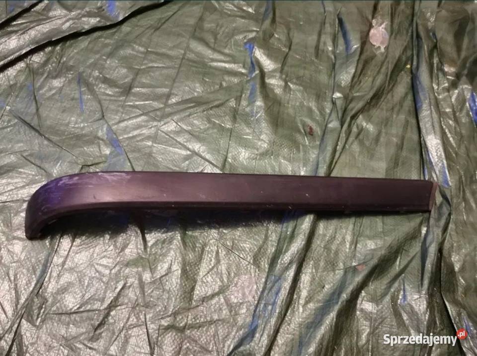 Listwa zderzaka tylnego prawa BMW e34 sedan