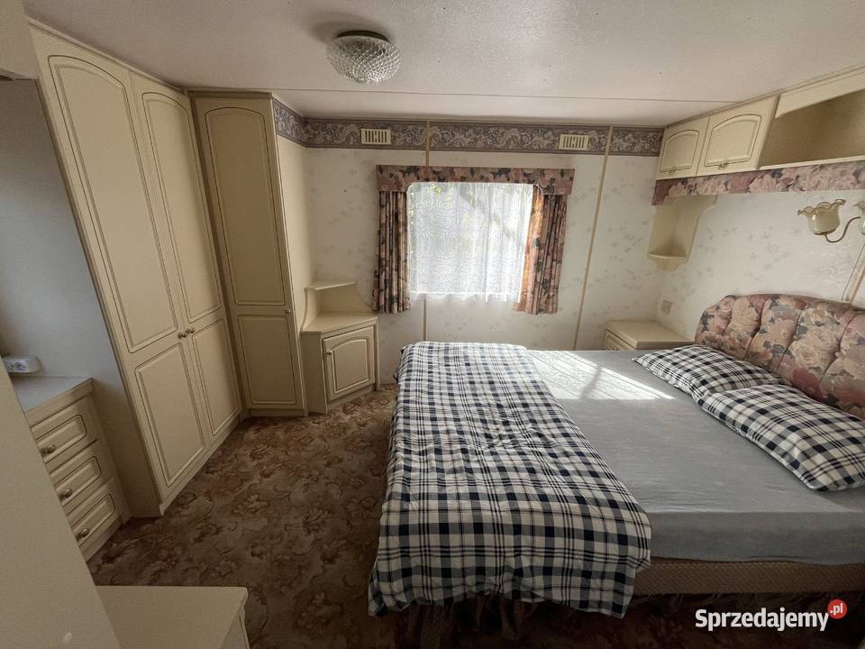 Sprzedam trzy domki holenderskie 37114 120m2 Sprzedaż pomorskie Ostrowo