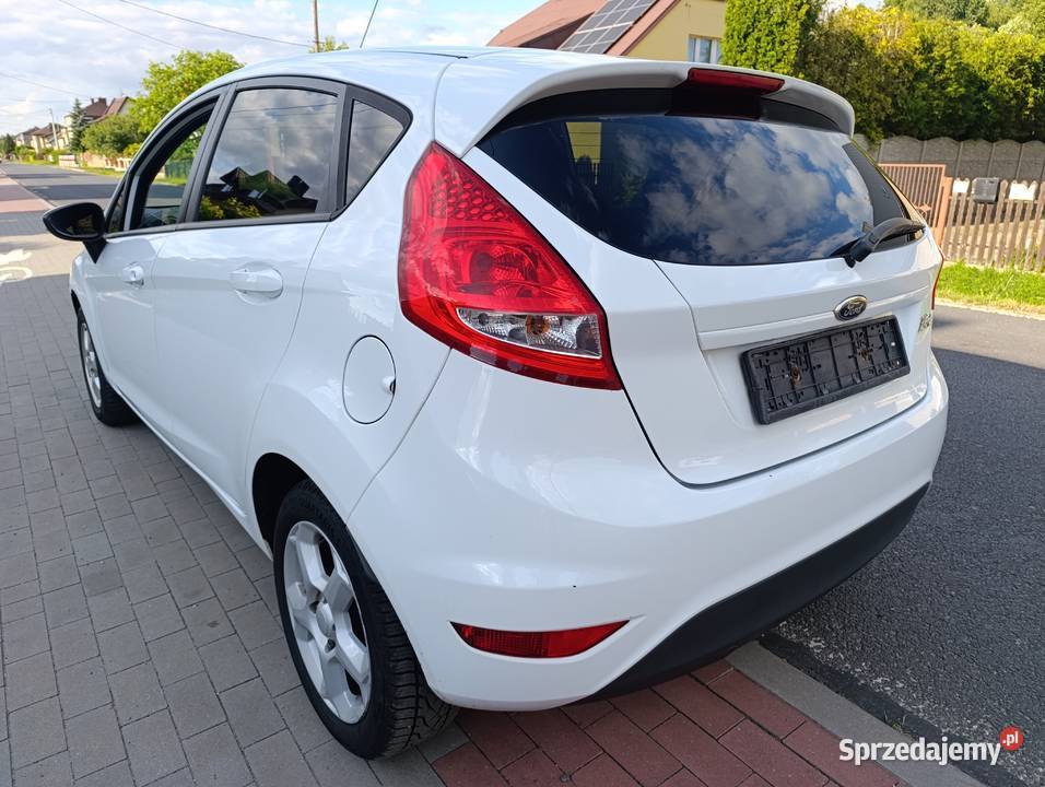 Ford Fiesta 12 benzyna 2012r 5 drzwi Lgota-Mokrzesz