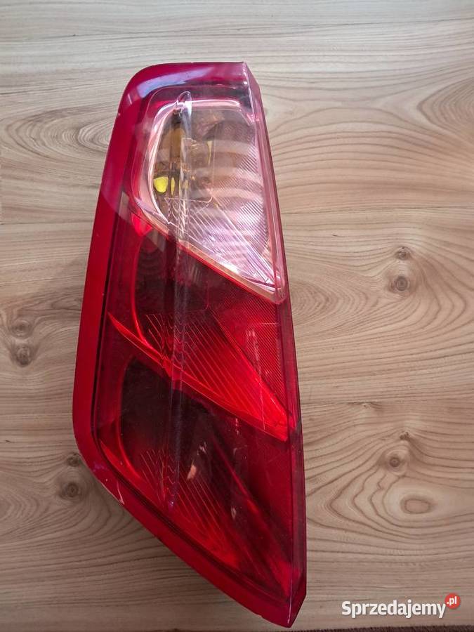 Lampa lewa tył fiat grande punto Radlin