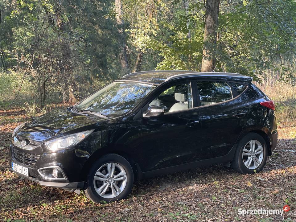 Hyundai ix35 20 4x4 Bezwypadkowy Stan Idealny benzyna Stalowa Wola sprzedam