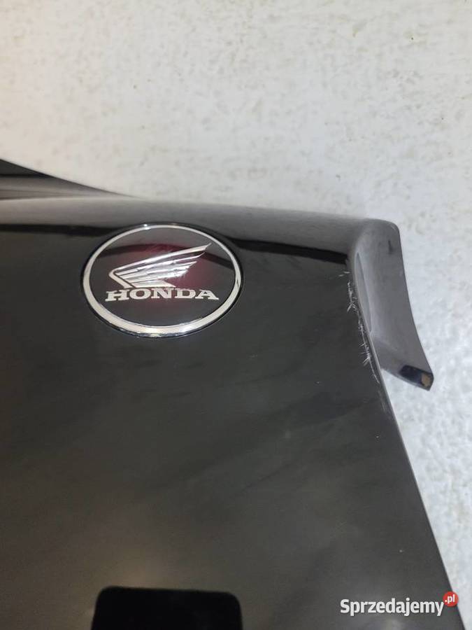 Honda VFR 1200F 2012 owiewka lewa plastik