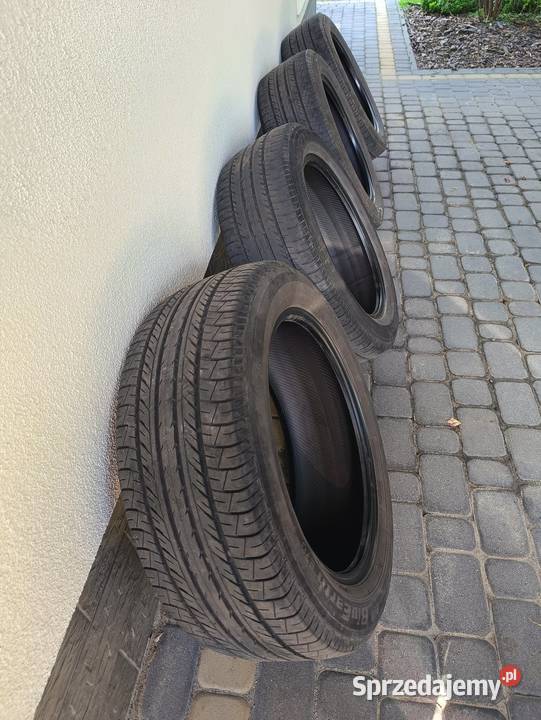 Sprzedam komplet 4 opon letnich YOKOHAMA 22555 18cale Rzeszów