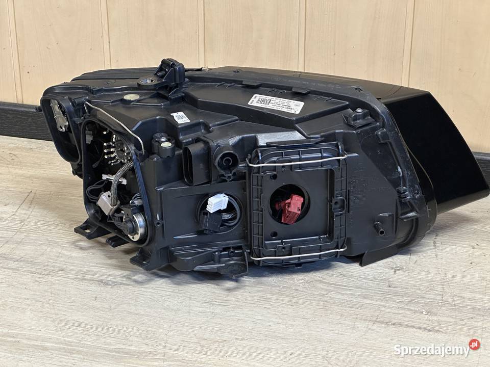 Lampa skrętna lewy przód Audi Q5 8R Ładna