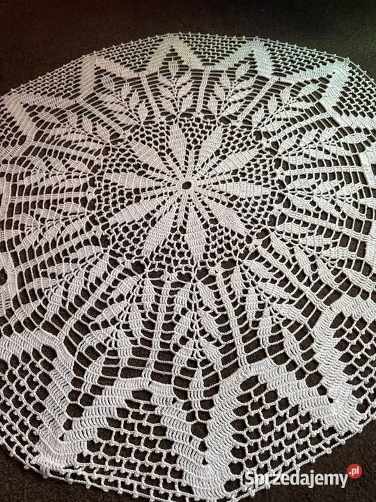 obrus okrągły szydełkowy rękodzieło biały Zabrze