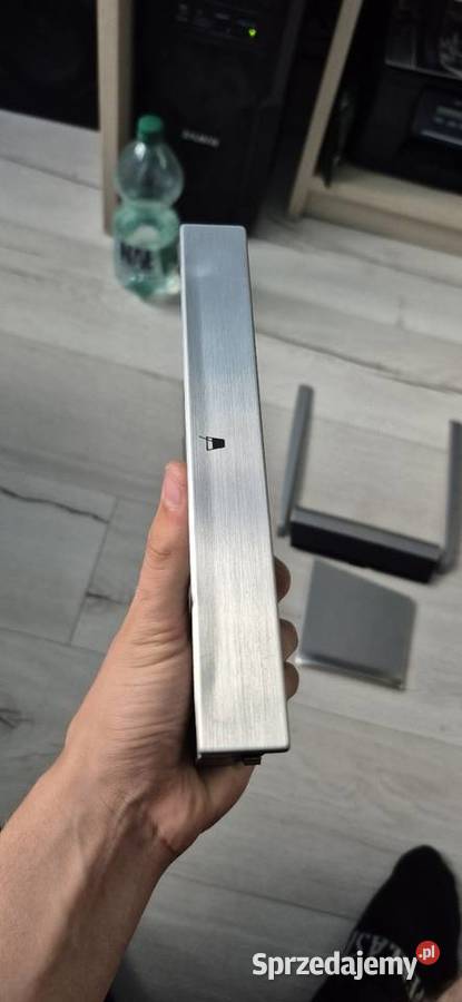Dekory listwy ozdobne szczotkowane aluminium Vw Słupsk