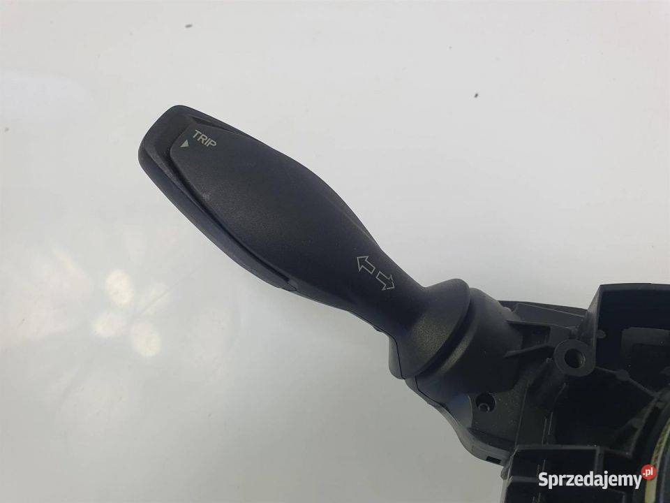 PRZEŁĄCZNIK ZESPOLONY FORD FIESTA MK7