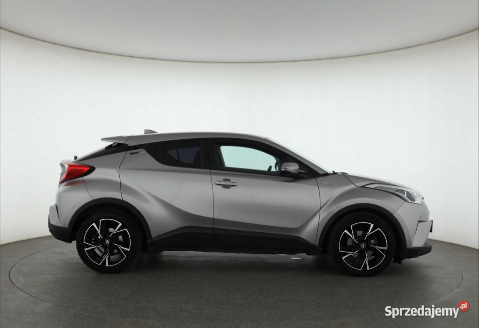 Toyota CHR 18 Hybrid klimatyzacja
