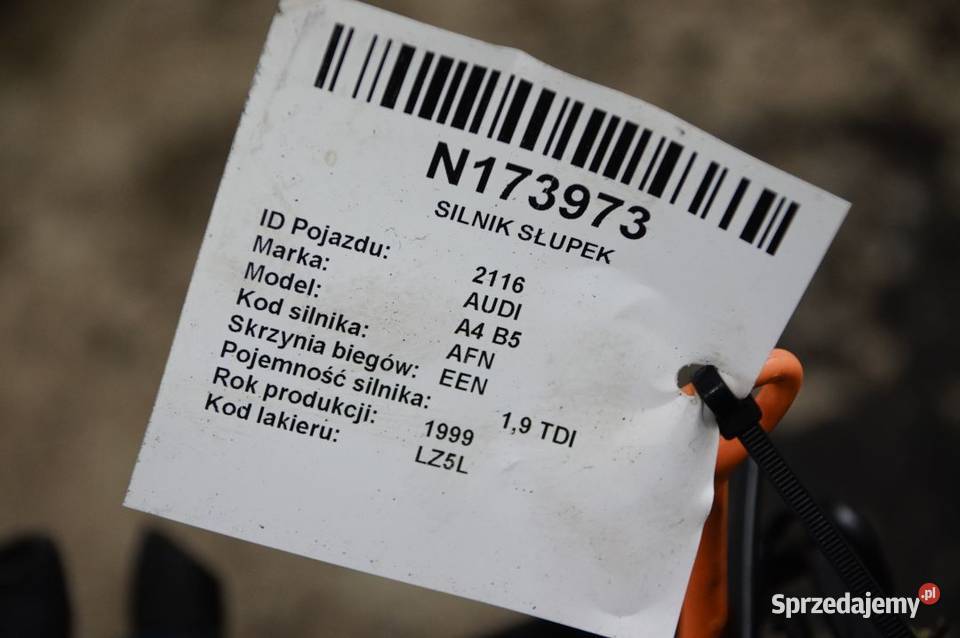 SILNIK SŁUPEK AUDI A4 B5 AFN Lipno