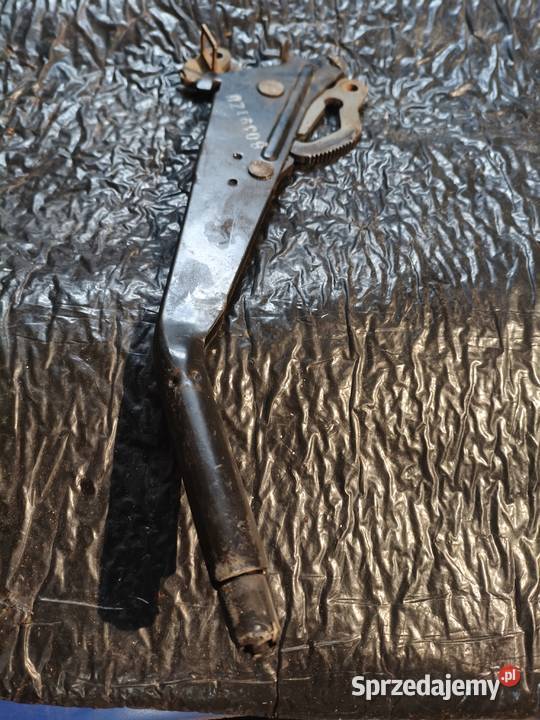 Mercedes 190 W201 dźwignia hamulca ręcznego Pozostałe