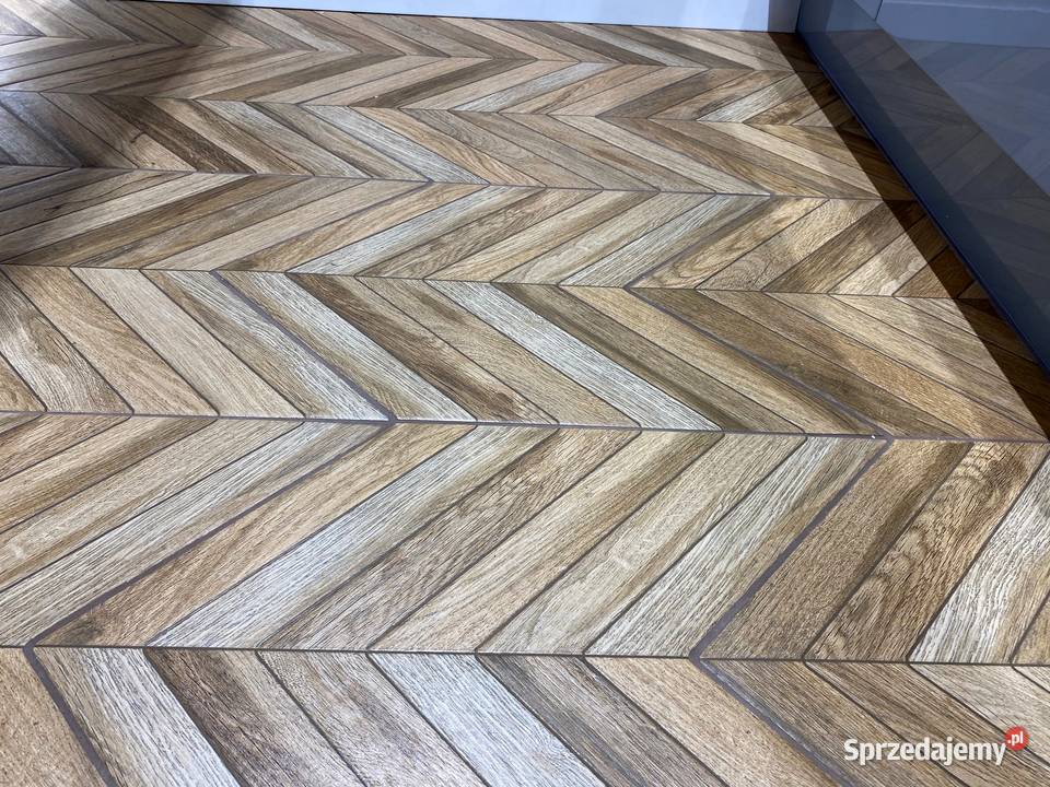 Płytki JODŁA FRANCUSKA drewno CHEVRON 64x9 ZŁOTY Łask