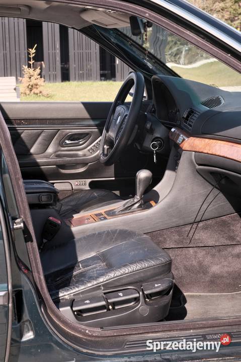Sprzedam bawarską limuzynę BMW E38 728i lpg sprzedam