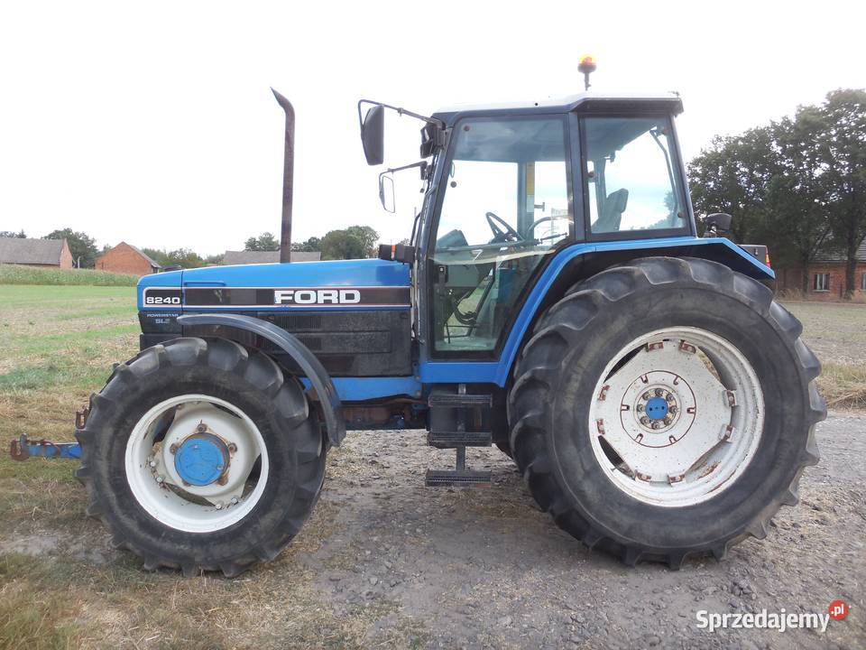 Ciągnik Rolniczy FORD 8240 4x4 1992 r 115 40h Lubliniec sprzedam