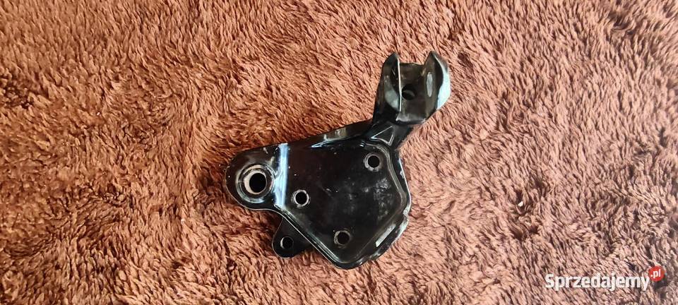 Harley FXS FXSTB FXSTC FXCWC set prawy mocowanie Orzesze