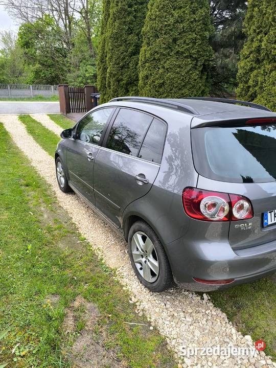 Golf plus 14 MPI LPG stan Chęciny sprzedam