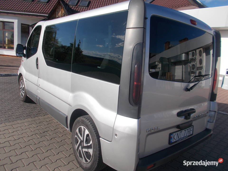 Opel Vivaro 25 tour 8 osobowy klimatyzacja 2 Nowy Targ