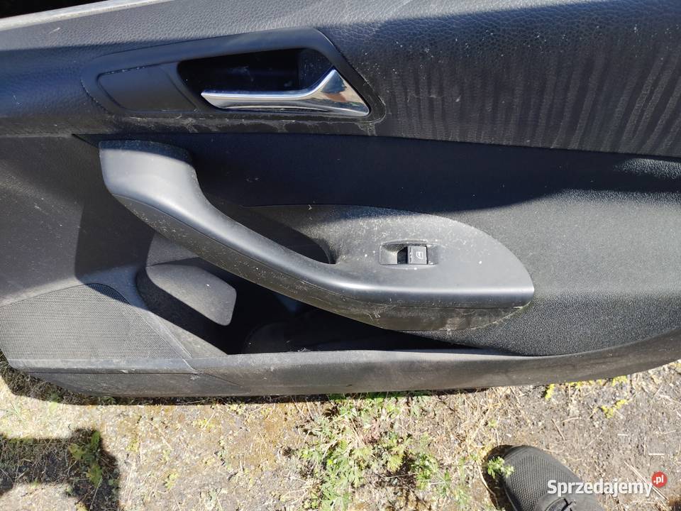 VW PASSAT B6 DRZWI PRZEDNIE PRAWE LA7T Międzychód sprzedam