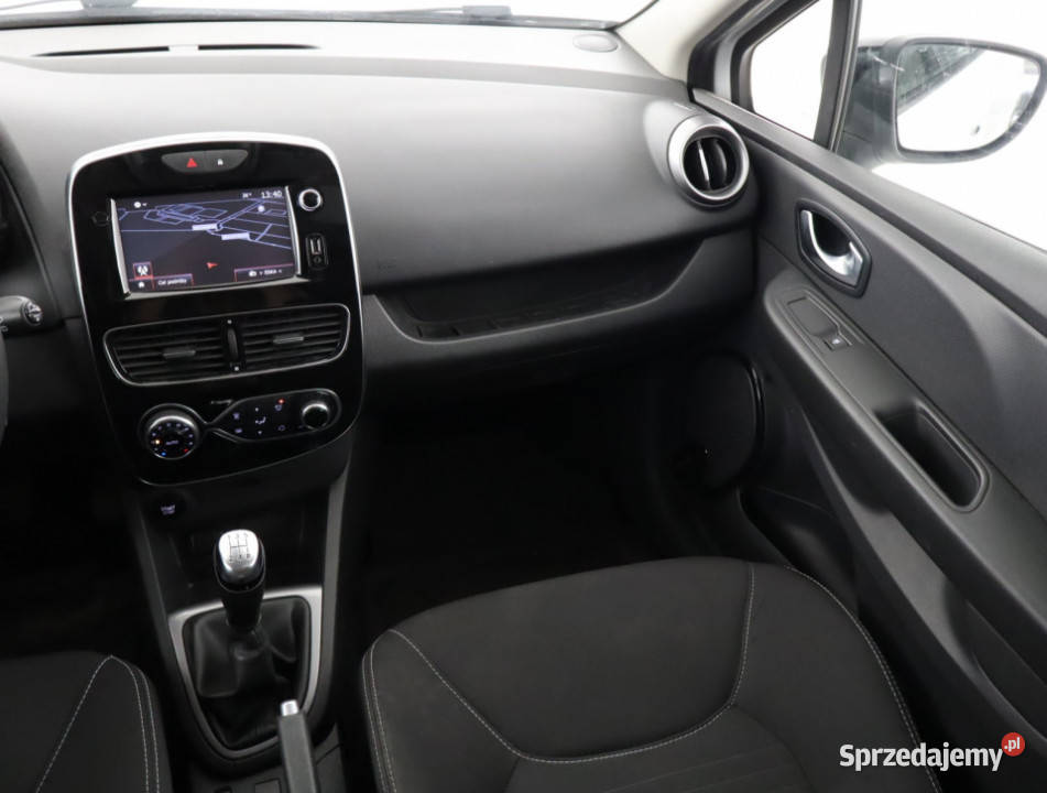Renault Clio 12 16V Rok produkcji 2017