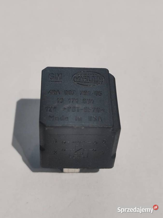 Przekaźniki Opel Astra H 13 CDTI 90 z 2006 roku Mysłowice