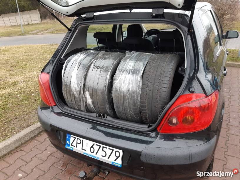 Peugeot 307 20 16v benzyna 136 2001 Szczecin