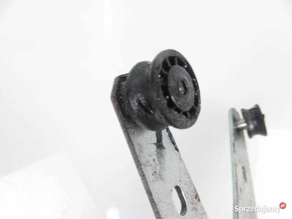 PODNOŚNIK SZYBY PRAWY TYLNY VW GOLF IV Cabriolet