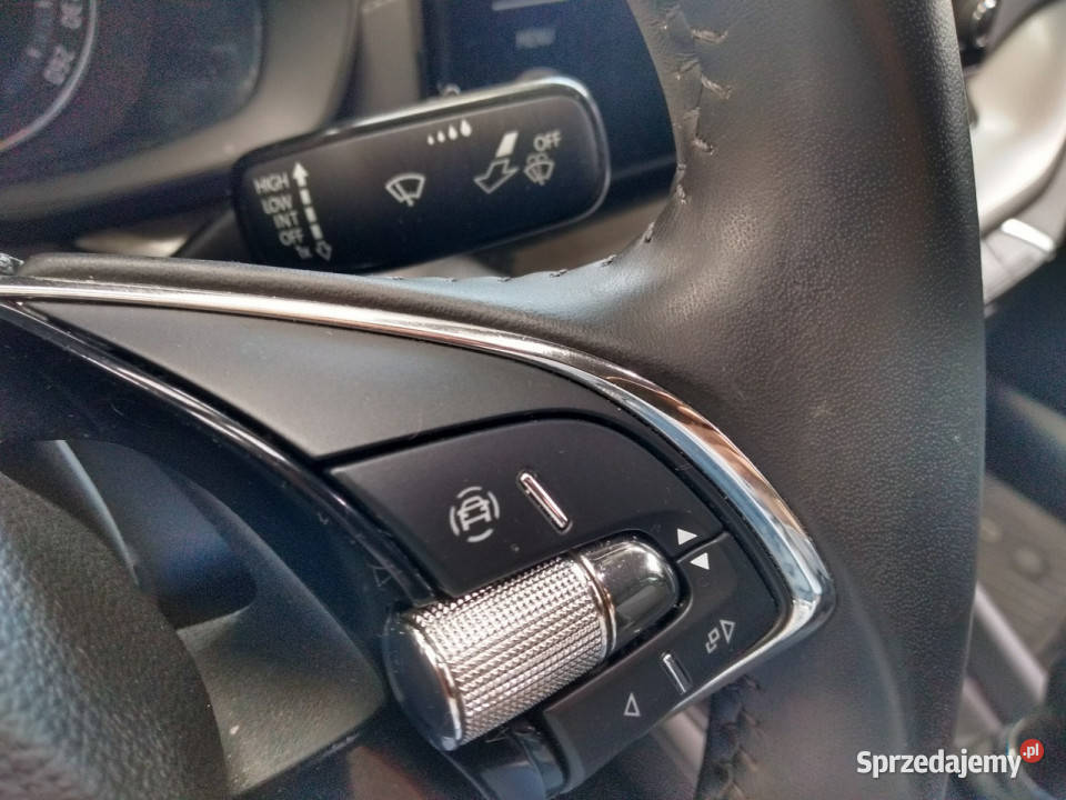 koda Octavia 15 TSI 150 ambition led czujniki elektryczne lusterka śląskie Tychy sprzedam