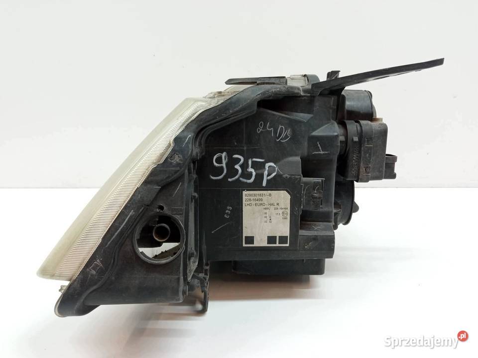 LAMPA PRZÓD PRAWA EU 8200301831 Renault Modus I Rok produkcji 2005