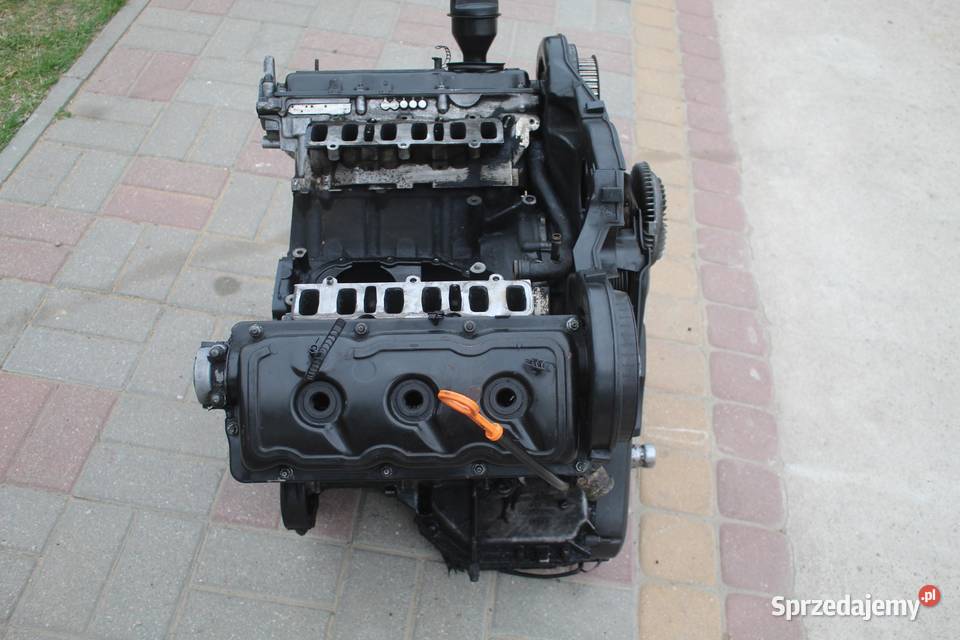 SILNIK AKE AUDI A4 B6 25 TDI 180 osobowe