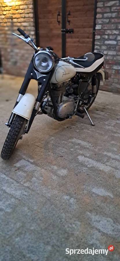 Sfm Junak M10 nieuszkodzony śląskie Strzebiń