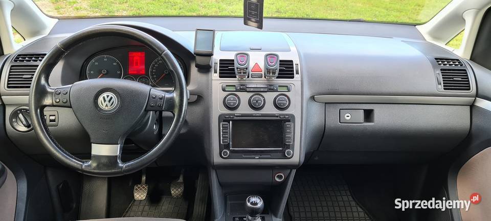 Volkswagen Touran 7osobowy 170 odtwarzacz DVD Olsztyn