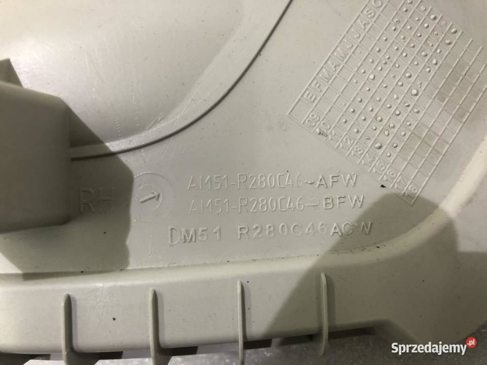 OSŁONA SŁUPKA D PRAWA AM51R280C46 FORD C II