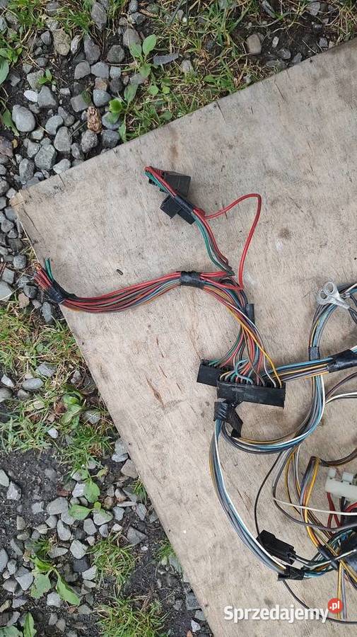 Lancia delta 18 I wiązka komory silnika i inne osobowe Pozostałe Brzeszcze