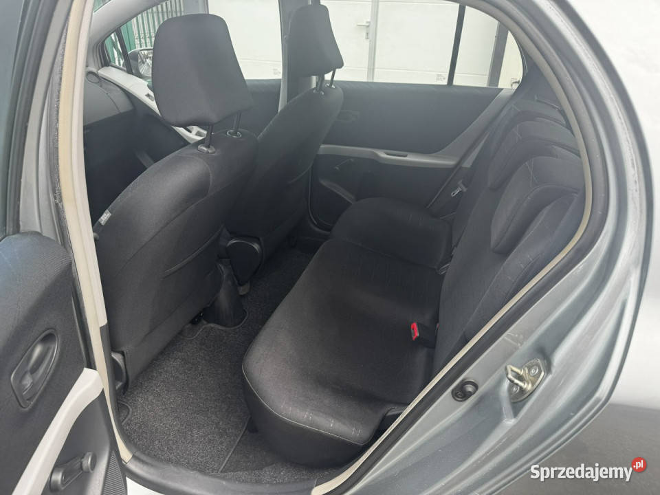 Toyota Yaris RatyZamiana Gwarancja ładny stan lakier metallic Gdów