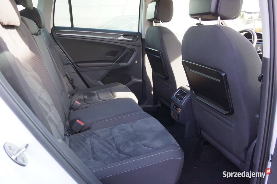 Volkswagen Tiguan 20 TDI CR 190 4x4 Virtual relingi dachowe Tiguan Nowy Sącz