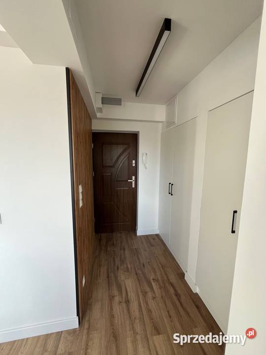 Mieszkanie kawalerka centrum Świdnik na sprzedaż Rok budowy 1970