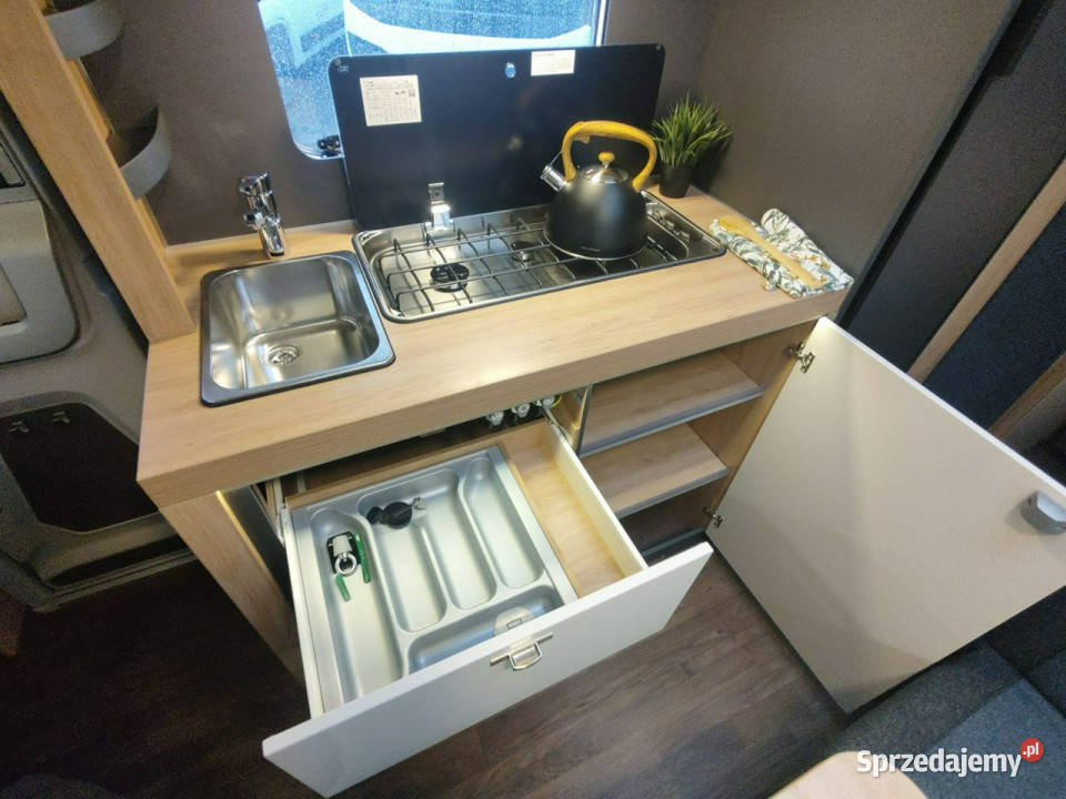 przyczepy kempingowe Knaus Sport 500 KD z dużą mazowieckie Janki