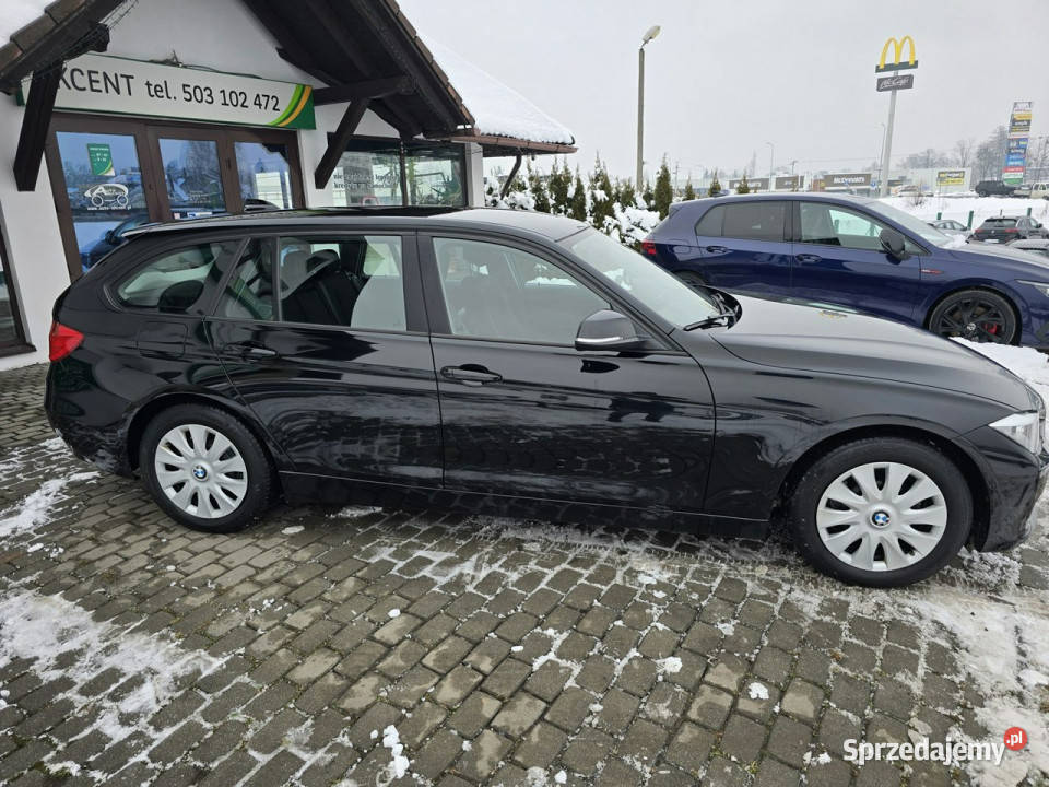 BMW 318 Bezwypadkowy F30F31 2012 Rok produkcji 2013 Ustroń