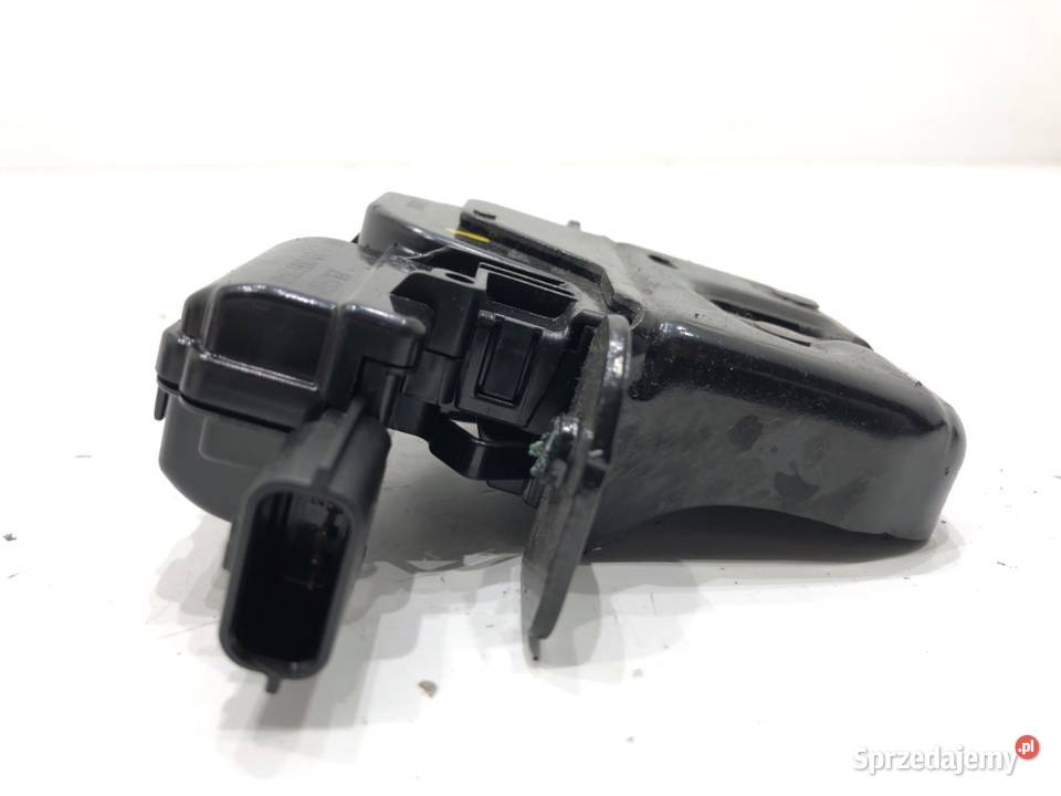 ZAMEK KLAPY TYŁ RENAULT MEGANE IV Hatchback
